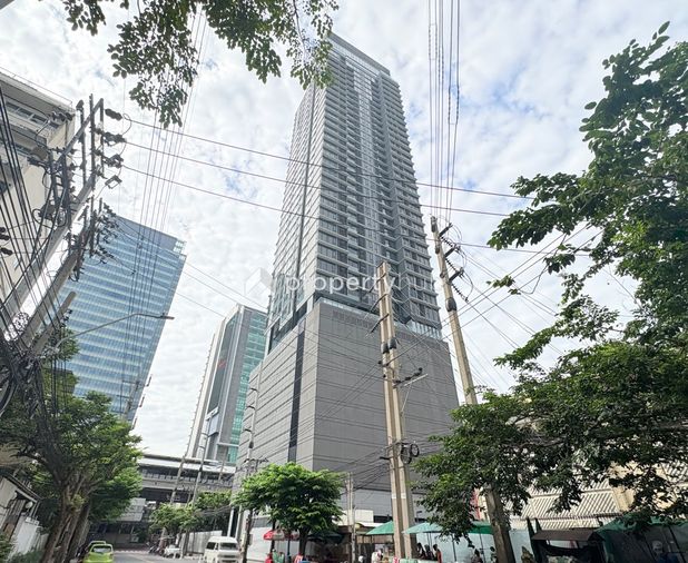 Anil Sathorn 12