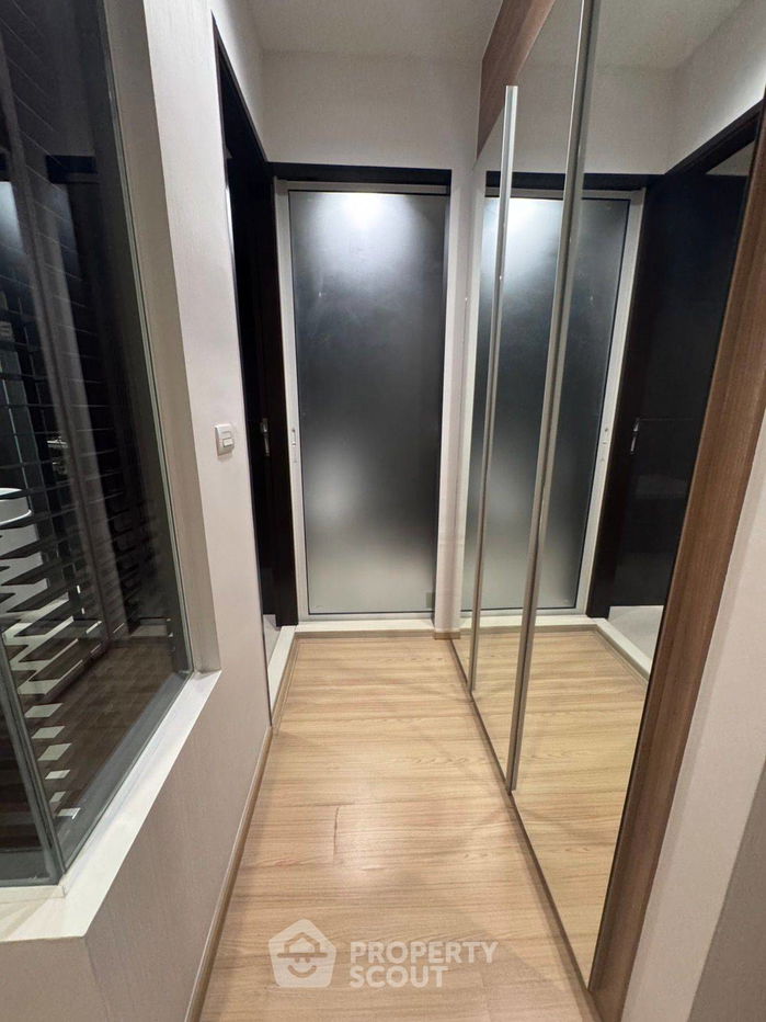 รูป คอนโด 1-ห้องนอน ที่ ริธึ่ม สาทร ใกล้ BTS สะพานตากสิน (ID 2362559) - รูปที่ 17/23