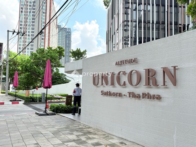 Altitude Unicorn Sathorn - Thapra