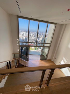 4-BR Condo at Magnolias Waterfront Residences near BTS Saphan Taksin (ID 2362518)