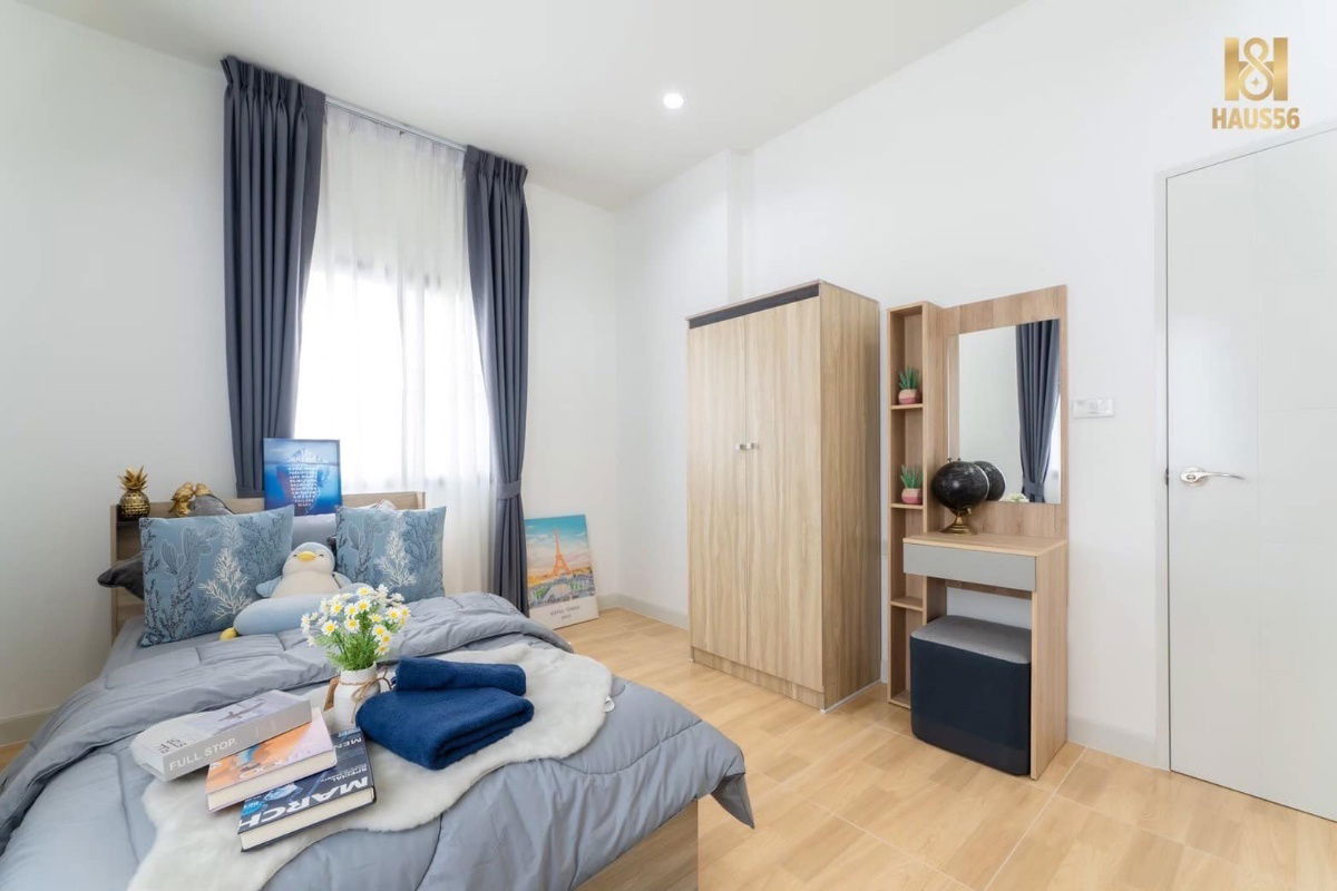 picture Two storey house for rent with 4 bedrooms,3 toilets and 1 kitchen.  - 7/19