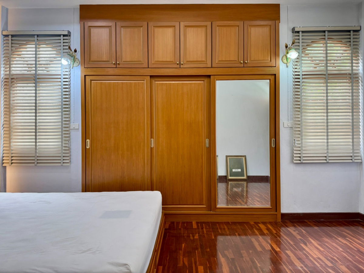 รูป บ้านเดี่ยว 4 ห้องนอน ให้เช่า ในทำเลลาดพร้าว 93 / ลาดพร้าว 101 , กรุงเทพมหานคร - รูปที่ 39/62