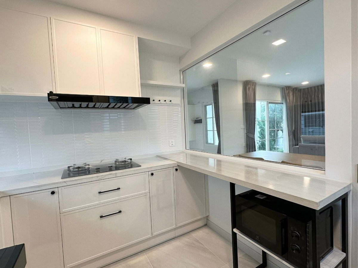 รูป 🏡 ให้เช่าบ้านเดี่ยว หมู่บ้านชัยพฤกษ์ บางนา กม.15✨ บ้านสวยพร้อมอยู่ เฟอร์นิเจอร์ครบ แปลงมุม ทำเลดี - รูปที่ 10/15