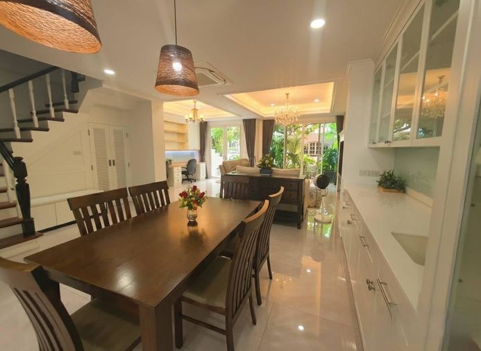 4-bed townhouse for rent, 282 sqm, 91 sq wah, Garden City Sukhumvit 79