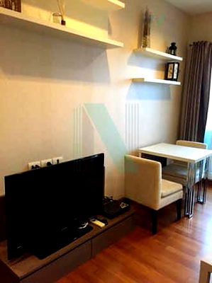 คอนโด MRT สามย่าน : 🚩 ขายคอนโด ไอวี่ สาทร 10 อาคาร 1 ชั้น 21 1 ห้องนอน ขนาด 36 ตรม ใกล้ Health Land สาทร