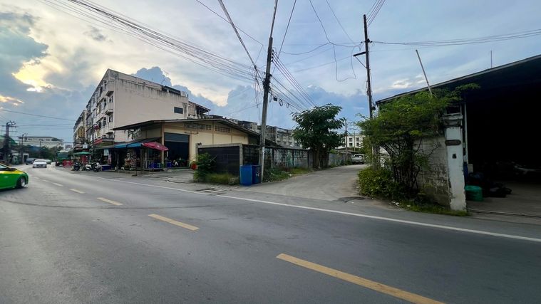 Land for sale, 811 sq wah, Suan Luang