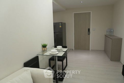 คอนโด 1-ห้องนอน ที่ วีธารา สุขุมวิท 36 ใกล้ BTS ทองหล่อ (ID 2336122)