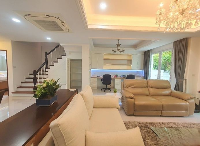 4-bed townhouse for rent, 282 sqm, 91 sq wah, Garden City Sukhumvit 79
