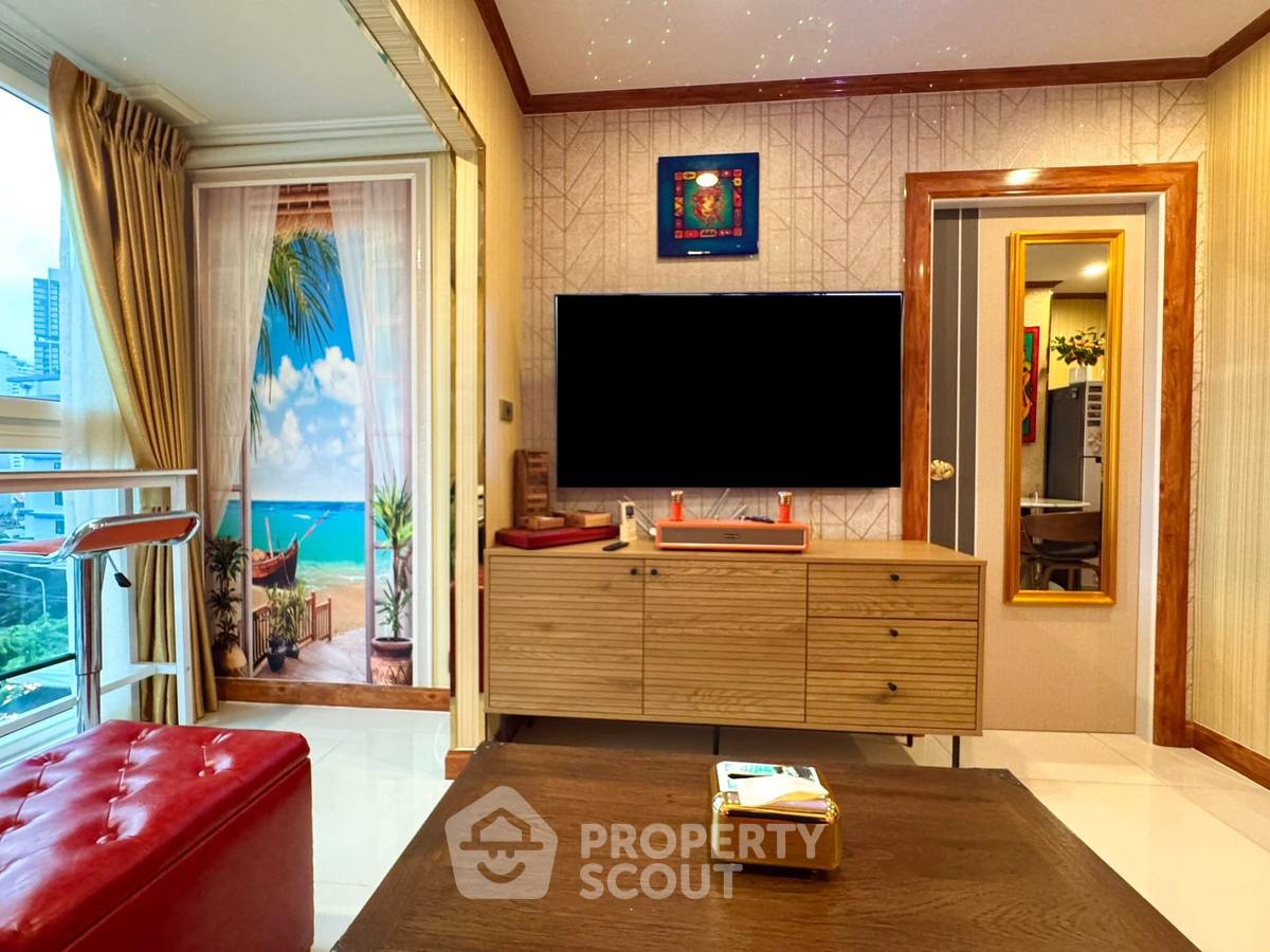 picture 1-BR Condo at Siam Oriental Elegance 2 close to Phratamnak (ID 2364306) - 3/11