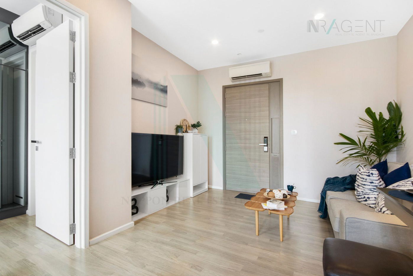 picture 🚩 For Rent Condo THE ROOM SUKHUMVIT 69 Building 1, Floor 7,1 bed room, Room size 35.00 sqm - 1/8