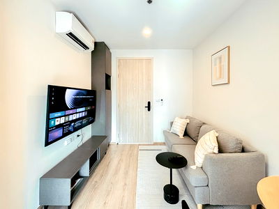 คอนโดให้เช่า : 🎀✨พร้อมเข้าอยู่ นิว ดิสทริค อาร์9 🎀✨ ตกแต่งเฟอร์นิเจอร์ครบ ชั้นสูง ใกล้ เซ็นทรัล พระราม 9