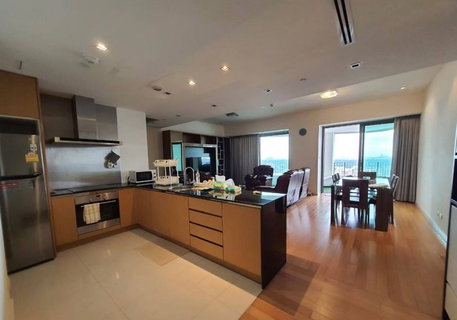 For sale: The Pano Rama 3, beautiful, cheap, ready to move in, river view. Interested? Add me on Line @841qqlnr