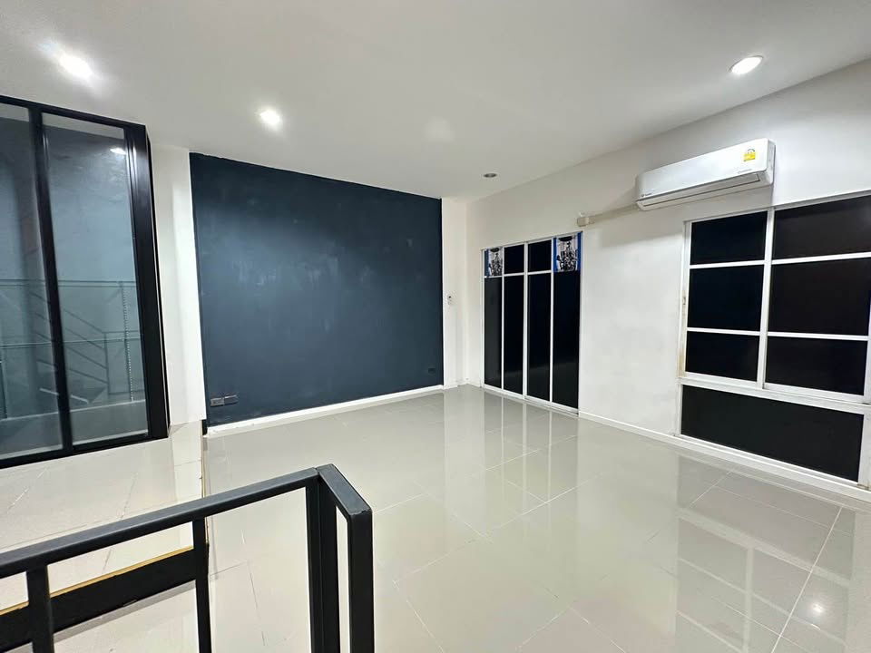picture R2738 Townhome For Rent Plus City Park Ekamai Ramintra - 7/20