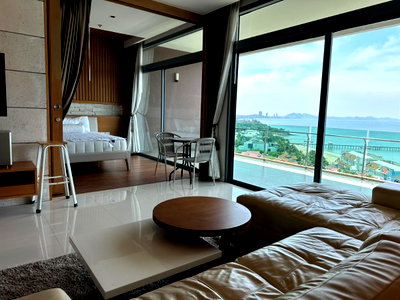 คอนโดให้เช่า : ให้เช่า : คอนโดพร้อมช่ายหาดส่วนตัว Casalunar Paradiso : 2 ห้องนอน | 2 ห้องน้ำ | ตึก A 96 ตร.ม.ชั้น 11 วิวทะเลสวย บนหาดส่วนตัว  