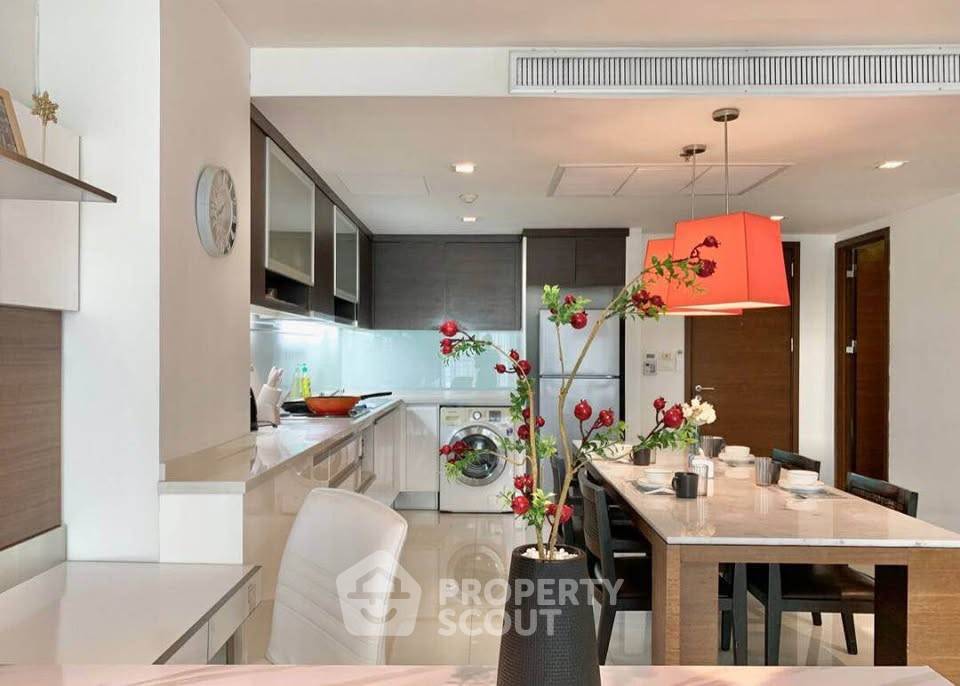 picture 2-BR Condo at Sathon Heritage Residences near BTS Chong Nonsi (ID 2361342) - 7/9