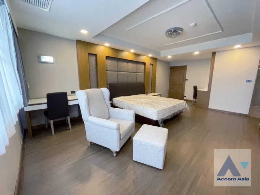 picture 🔼🔽 AccomA 📩 Pet friendly 4 BR Condominium @Oriental Tower (1510908) - 11/20