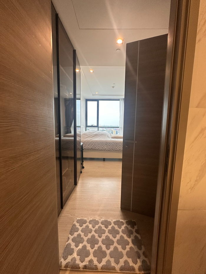 รูป RS2648  ให้เช่าคอนโด The Room Sukhumvit 38 ใกล้ BTS ทองหล่อ (750 ม.) มีรถรับส่ง - รูปที่ 13/15