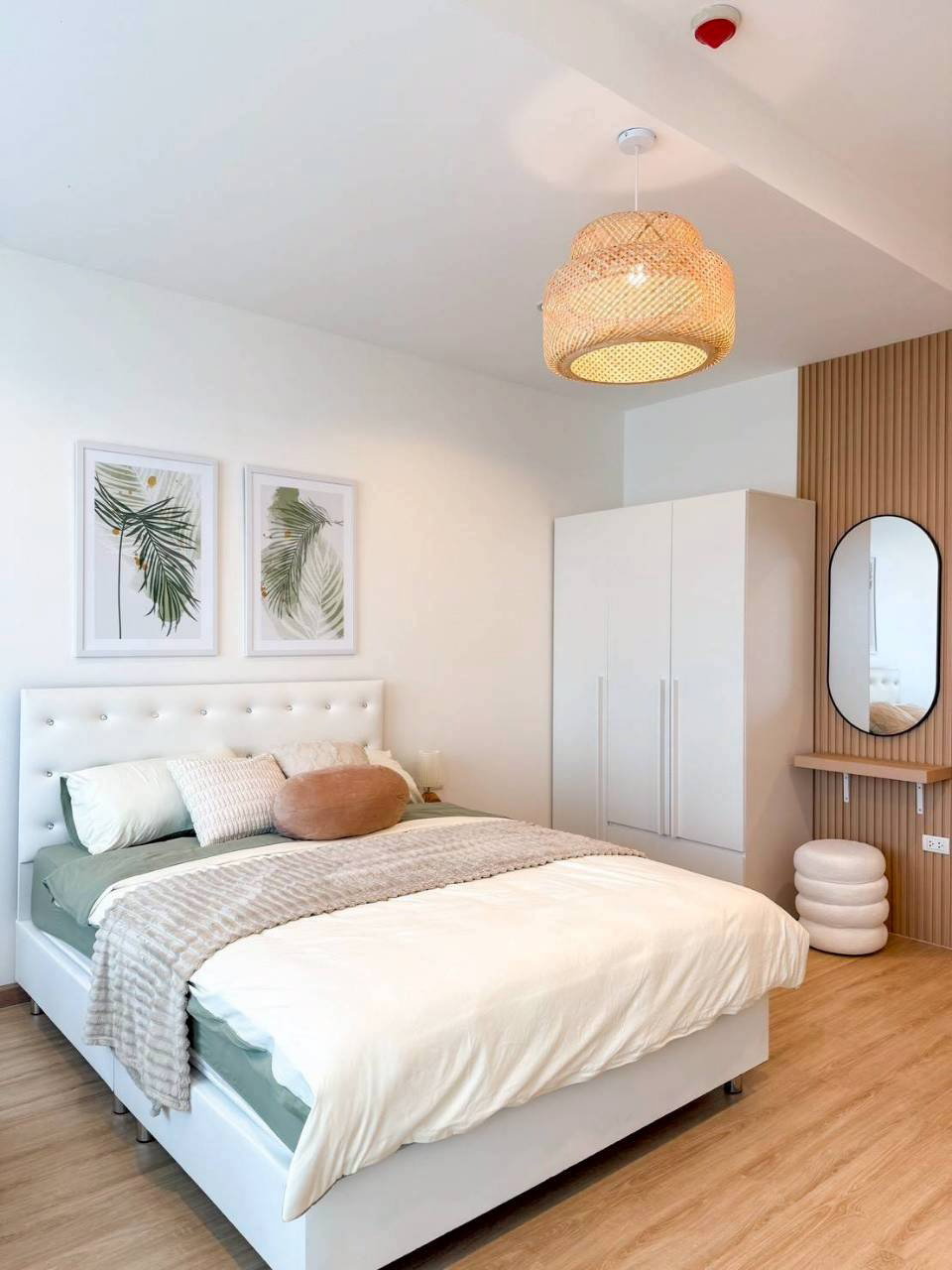 The Bell Condominium Chalong WR-03889 - image 2
