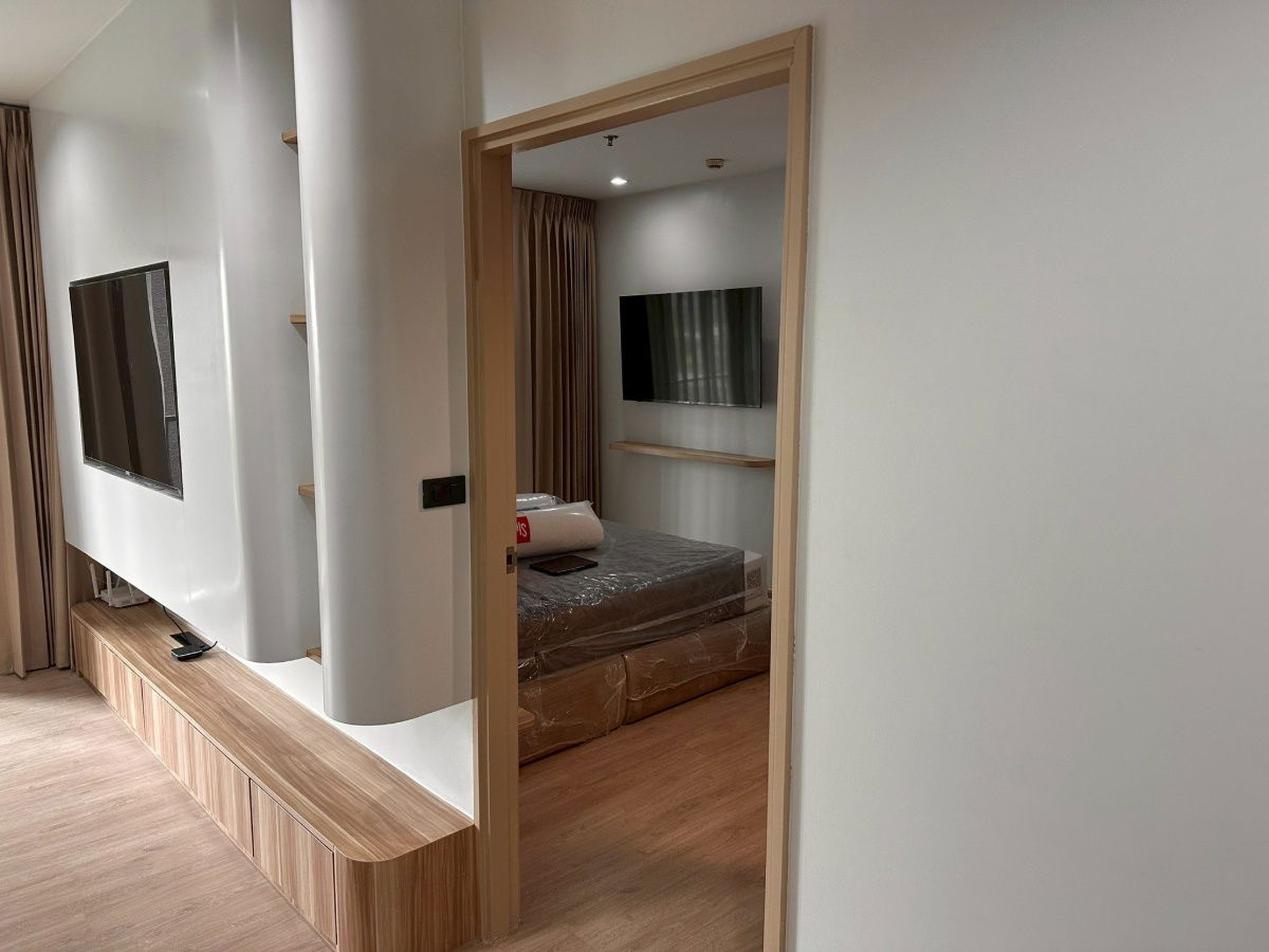 picture BTS Thonglor 50 m. Price  40,000 Baht Condo Noble Remix Sukhumvit 36 ( Rental ) - 2/10