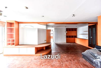 คอนโด BTS เซนต์หลุยส์ : 3 Bedroom 2 Bathroom 114 SQ.M Silom Suite