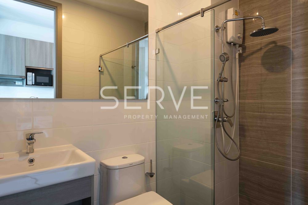 รูป Nice Room Studio with partition on Super High Fl. in On Nut Area New Condo Close to BTS On Nut 650 m-KnightsBridge Prime Onnut - รูปที่ 9/9