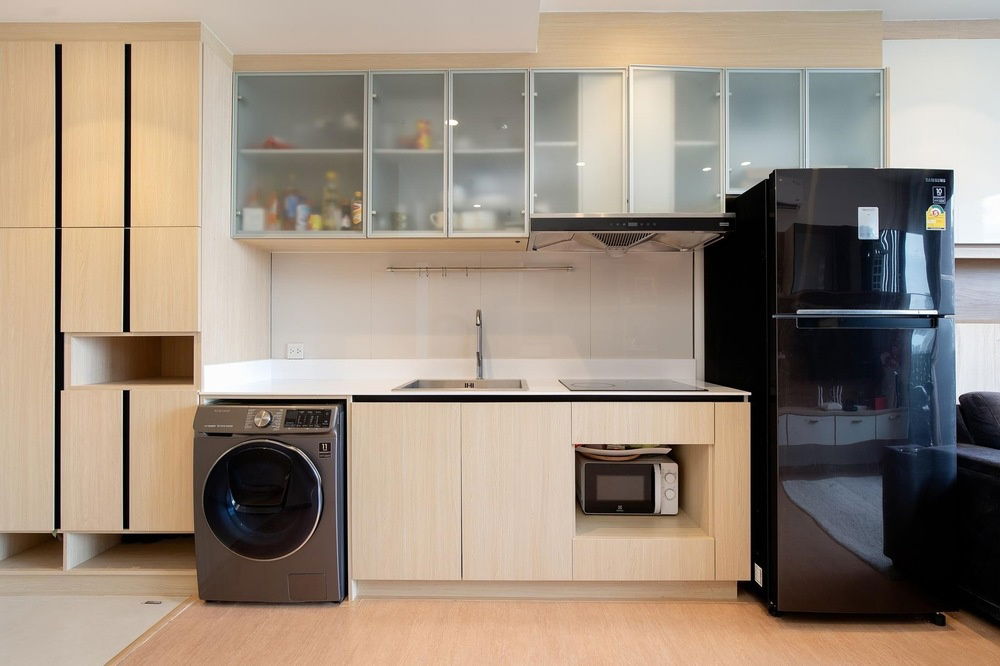 picture 🔥 For Sale !! high floor 18++, modern style, Good location!! 🔥 Code C20241000036.......Maru Ekkamai 2, 2 bed, 2 bath, furnished, Special Deal!!📣📣 - 4/11