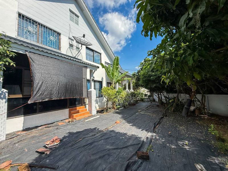 picture Sriracha detached house for rent, Country Home 2 project, great  location, near J-Park Mall - 17/20