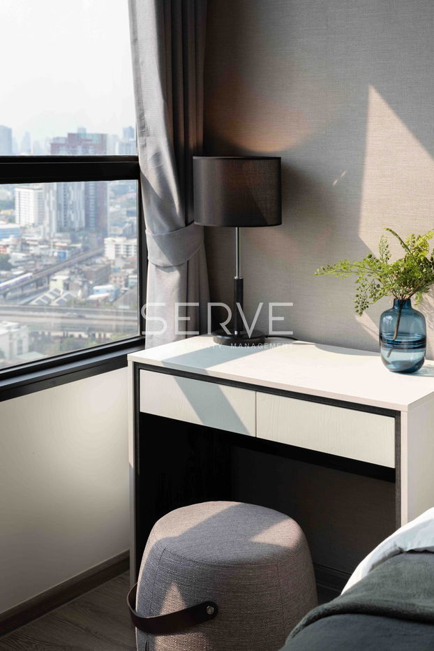 รูป Nice Room Studio with partition on Super High Fl. in On Nut Area New Condo Close to BTS On Nut 650 m-KnightsBridge Prime Onnut - รูปที่ 6/9