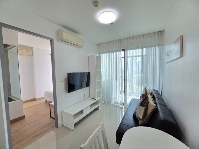 picture 🔔New🔔 Newly renovated unit with washing machine for rent at Ideo Blucove Sukhumvit - 1/17