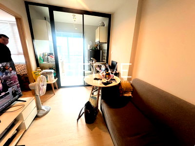 ขายคอนโด : 🔥1นอน ราคาดีมาก ชั้นสูงสุด35+ วิวดีมาก เฟอร์จัดเต็มอยู่เองหรือลงทุนก็คุ้มสุด บนทำเลดี ติด MRT จุฬาเกษม,The Mall งามวงศ์วาน @   Nue Noble Ngamwongwan