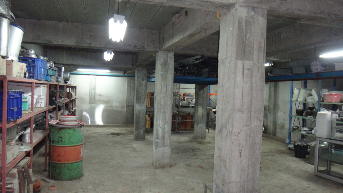 รูป ขายที่ดินพร้อมบ้าน 2ชั้นครึ่ง เหมาะสำหรับอยู่อาศัย ออฟฟิศ หรือโกดัง ทำเลศรีนครินทร์ ใกล้รถไฟฟ้าและทางด่วน - รูปที่ 14/29