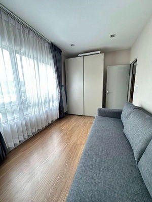 picture FOR RENT LIFE BANGKOK BOULEVARD WONGWAEN - RAMA 9 / 3 bedrooms 3 bathrooms / 50 Sqw. 175 Sqm. **36,000** CLOSE TO SUVARNABHUMI AIRPORT - 9/13