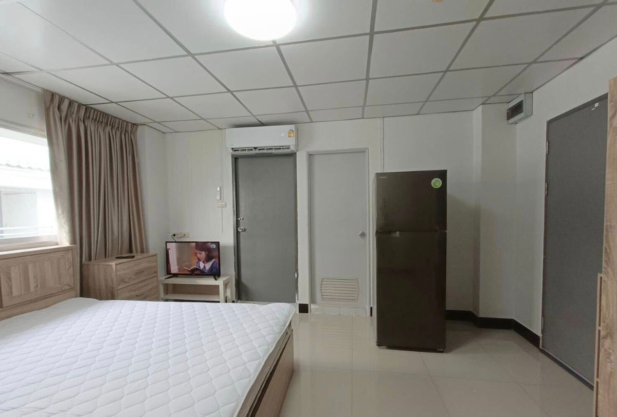 รูป 🟢ER25111🟢ให้เช่า / For Rent Lumpini Center Happyland ตรงข้าม The Mall บางกะปิ | Studio | 25 ตร.ม. | ชั้น 7 | 💰 6,000 บาท/เดือน - รูปที่ 2/7