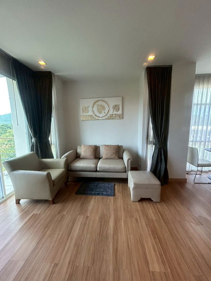 picture Green Lake Condo Sriracha for rent, beautiful room, fully furnished,  move in ready - 4/11