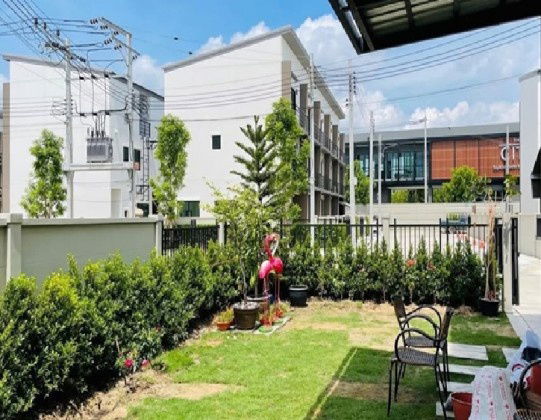 รูป ให้เช่าทาวน์โฮม 3 ชั้น โครงการ บ้านกลางเมือง ศรีนครินทร์ - อ่อนนุช / ซอยอ่อนนุช 70/1 / หลังมุม /เฟอร์นิเจอร์ครบ  อยู่อาศัย หรือ Home Office - รูปที่ 9/9