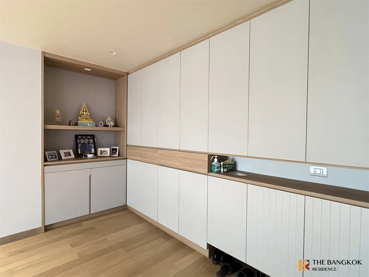 picture Supalai Place Sukhumvit 39  Move-in Ready, Just Bring Your Stuff - 2/10