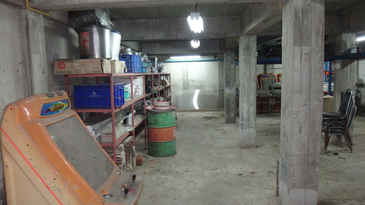 รูป ขายที่ดินพร้อมบ้าน 2ชั้นครึ่ง เหมาะสำหรับอยู่อาศัย ออฟฟิศ หรือโกดัง ทำเลศรีนครินทร์ ใกล้รถไฟฟ้าและทางด่วน - รูปที่ 13/29