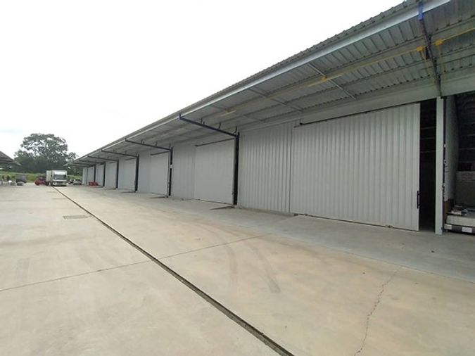 ให้เช่าโกดัง มี 1 ห้องน้ำ จอดรถได้ 2 คัน