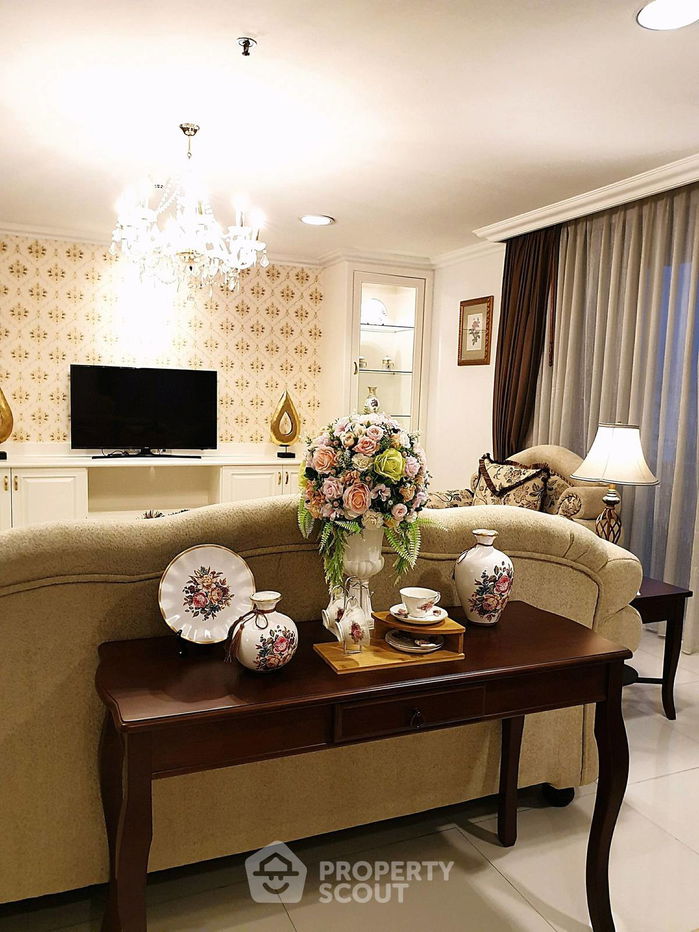 picture 4-BR Condo at Piyathip Place near BTS Phrom Phong (ID 2286913) - 21/24