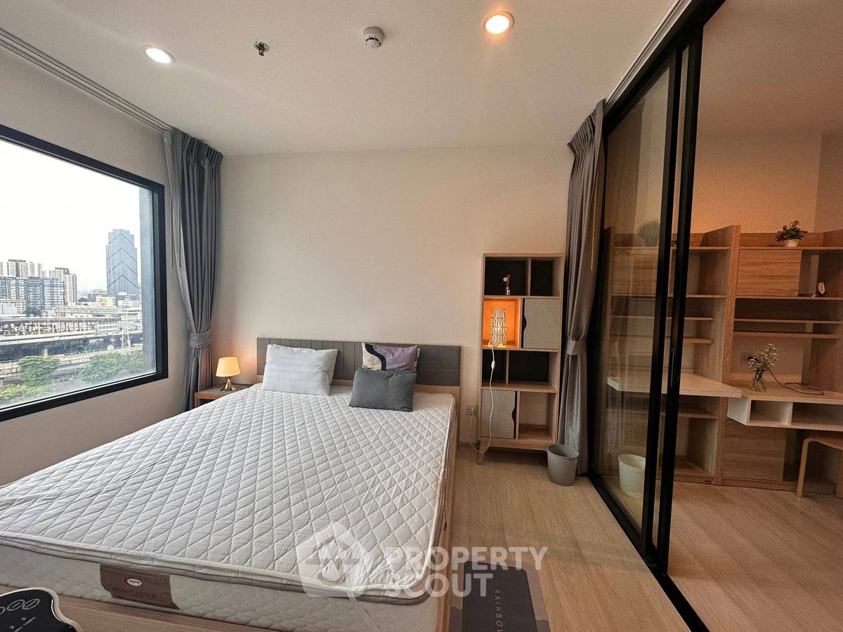 picture 1-BR Condo at Life Asoke near ARL Makkasan (ID 2363203) - 8/12