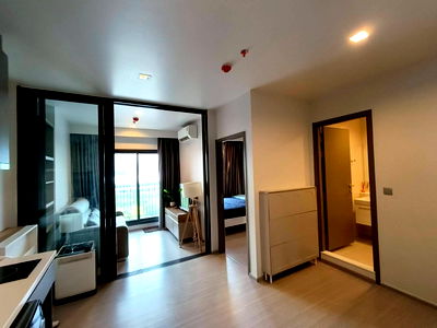 Condos for rent : Life Asoke Hype. 1bed 35sqm. Line id: @pfagent