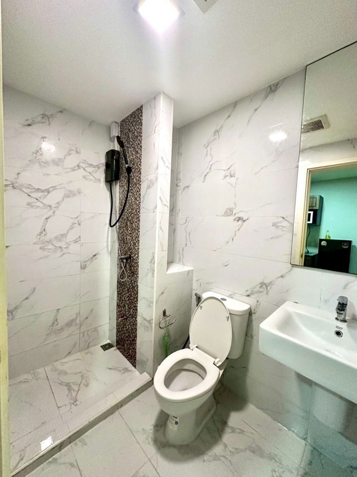 รูป ให้เช่า Maxxi Condominium พหลโยธิน 34 ** 9,000 บ./ ด. **  ขนาด 25 ตรม.  1ห้องนอน 1ห้องน้ำ  ชั้น 2  - รูปที่ 7/8