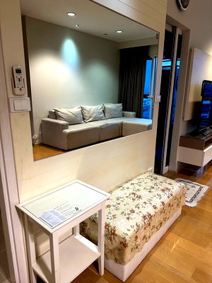 คอนโดให้เช่า : #A124533 ✅ 20/10/68  ให้เช่า Hive Sathorn 📲📢สอบถาม ld line @condoboy