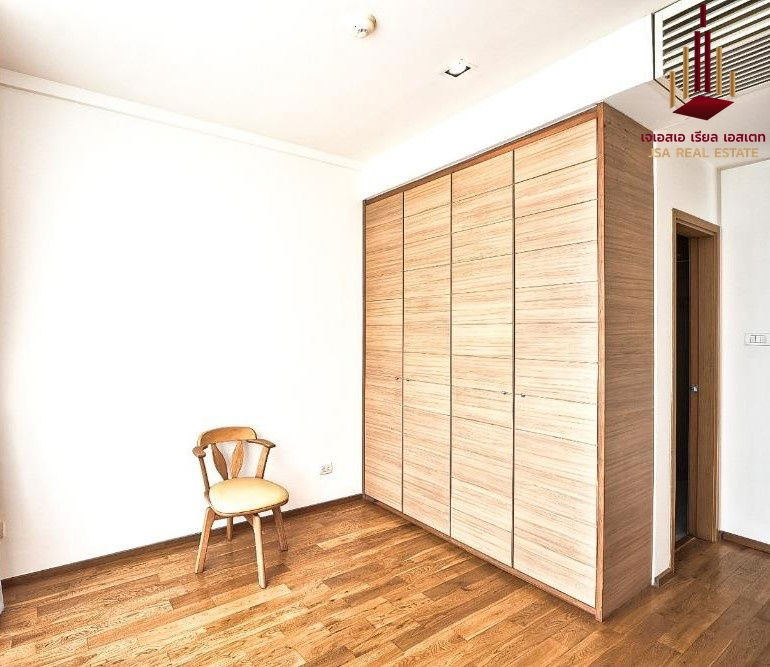 picture ✨ For Sale: The Empire Place Condo ✨  💰 Only 19,500,000 THB - 4/9