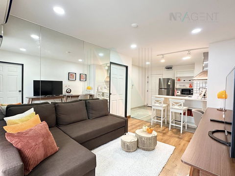 🎊 For Rent Condo GREEN POINT SILOM Building 1, Floor 8,2 bed room, Room size 62 sqm