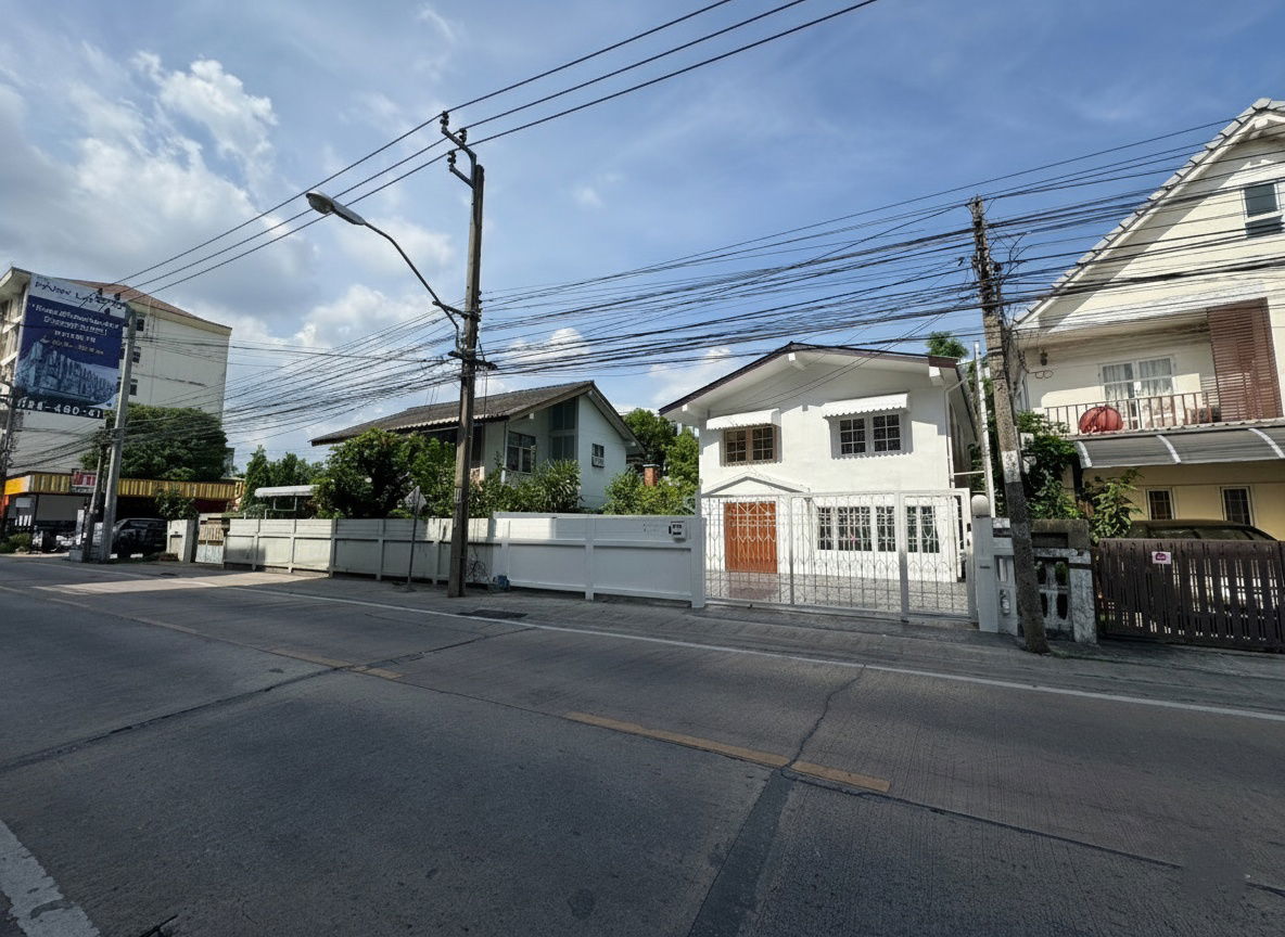 รูป WS5065 [เช่า] บ้านเดี่ยวใหม่ติดถนนใหญ่ลาซาล (สุขุมวิท 105) 📍 BTS แบริ่ง  💰 ค่าเช่าเพียง 45,000 บาท/เดือน - รูปที่ 2/10