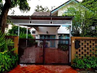 บ้านเดี่ยวให้เช่า : 🏡✨ ให้เช่าบ้านเดี่ยว 2 ชั้น หมู่บ้านสัมมากร บ้านสวย สภาพดี ทำเลเยี่ยม เหมาะสำหรับอยู่อาศัย 💖