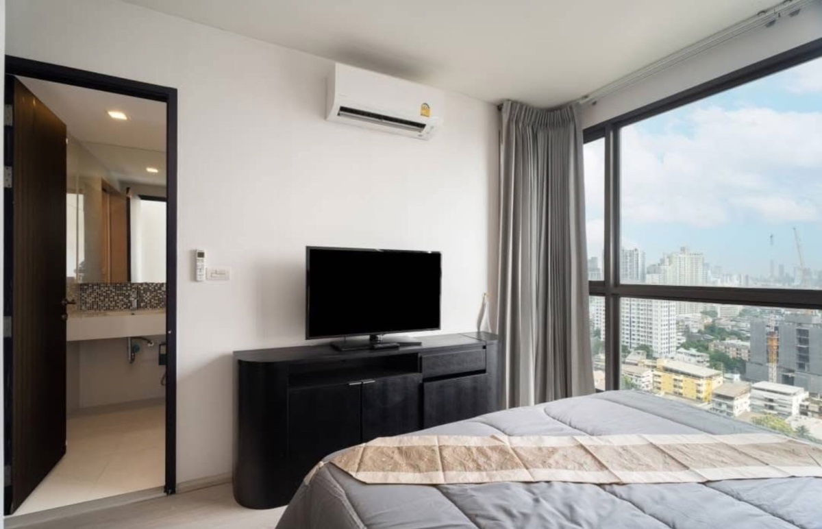 picture Rhythm Sukhumvit               44/1  - 14/14