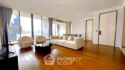 Condos for rent Khlong Toei : 3-BR Condo at KRAAM Sukhumvit 26 near BTS Phrom Phong (ID 2365474)