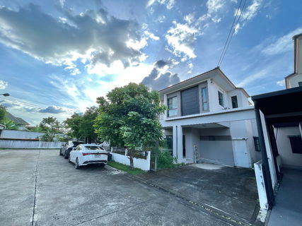 รูปภาพ ให้เช่าบ้านแฝดพร้อมอยู่ หมู่บ้านธนาฮาบิแทต ราชพฤกษ์-สิรินธร ตรงข้าม Central westville